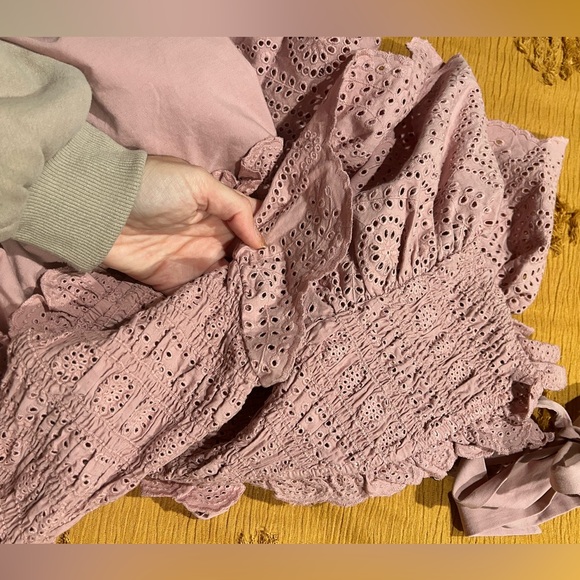 Sea New York Backless Eyelet maxi dress with in Dusty Rose size 10 - Picture 6 of 7